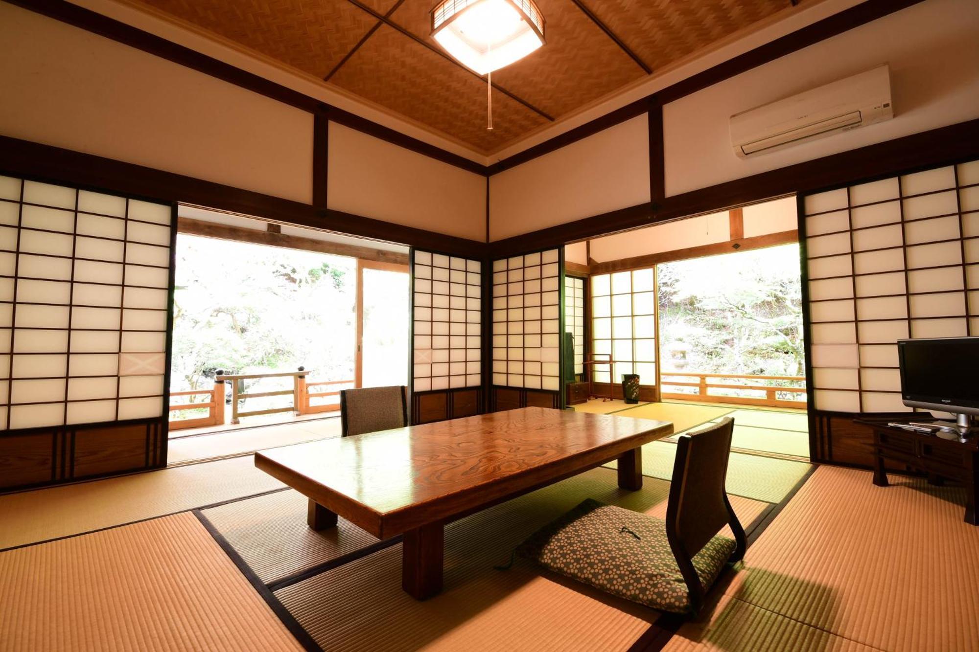 Отель Koyasan Shukubo Hojoin Экстерьер фото