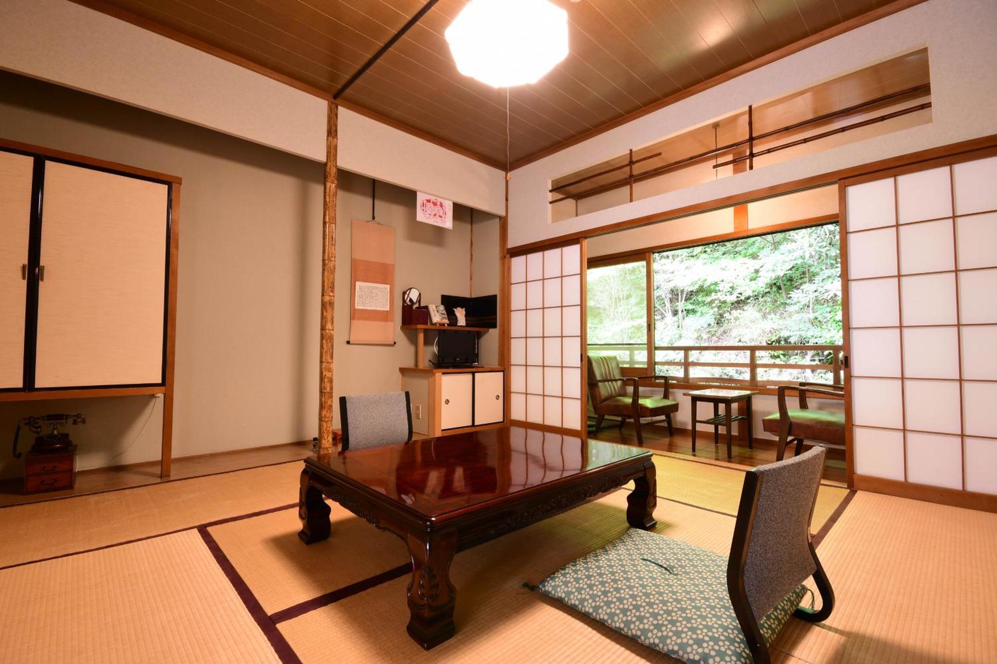 Отель Koyasan Shukubo Hojoin Экстерьер фото